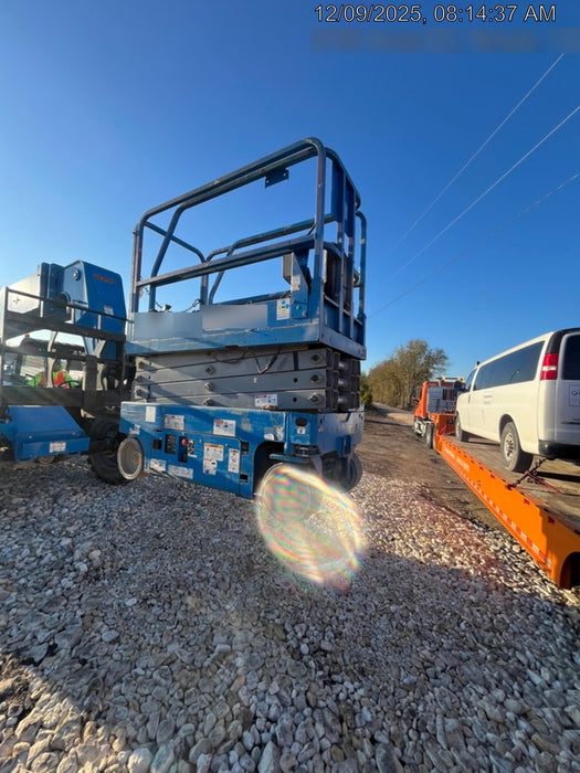 2019 Genie GS-1930 Fixed rails with chain Entry