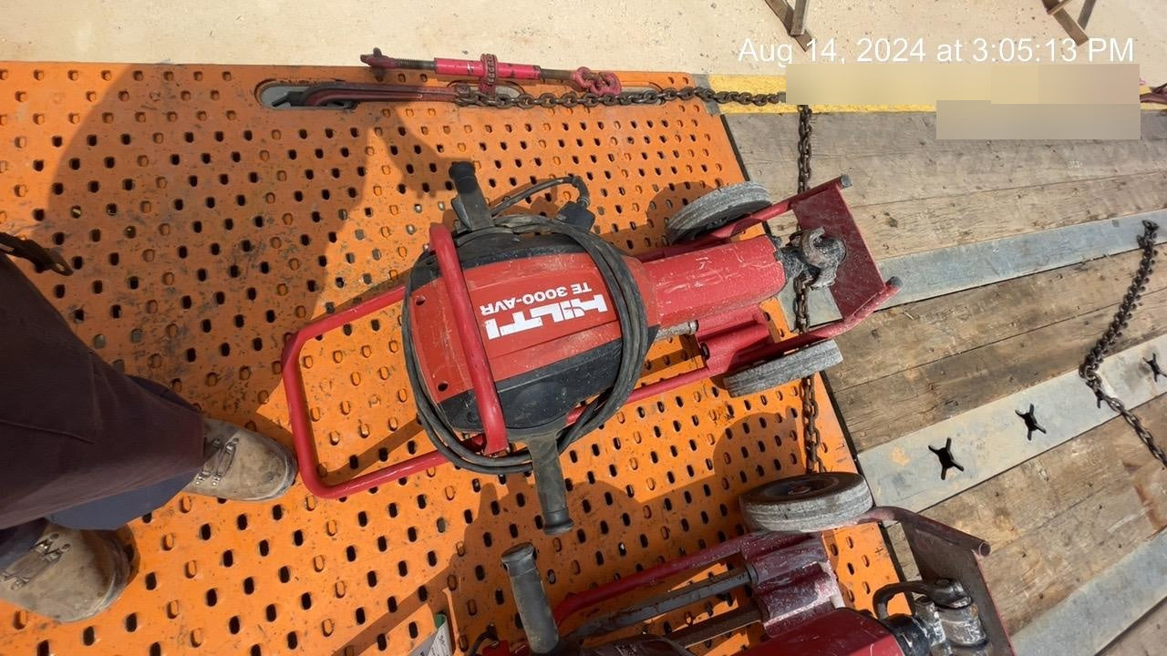 2021 HILTI TE 3000-AVR