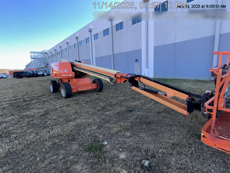 2022 JLG 660SJ