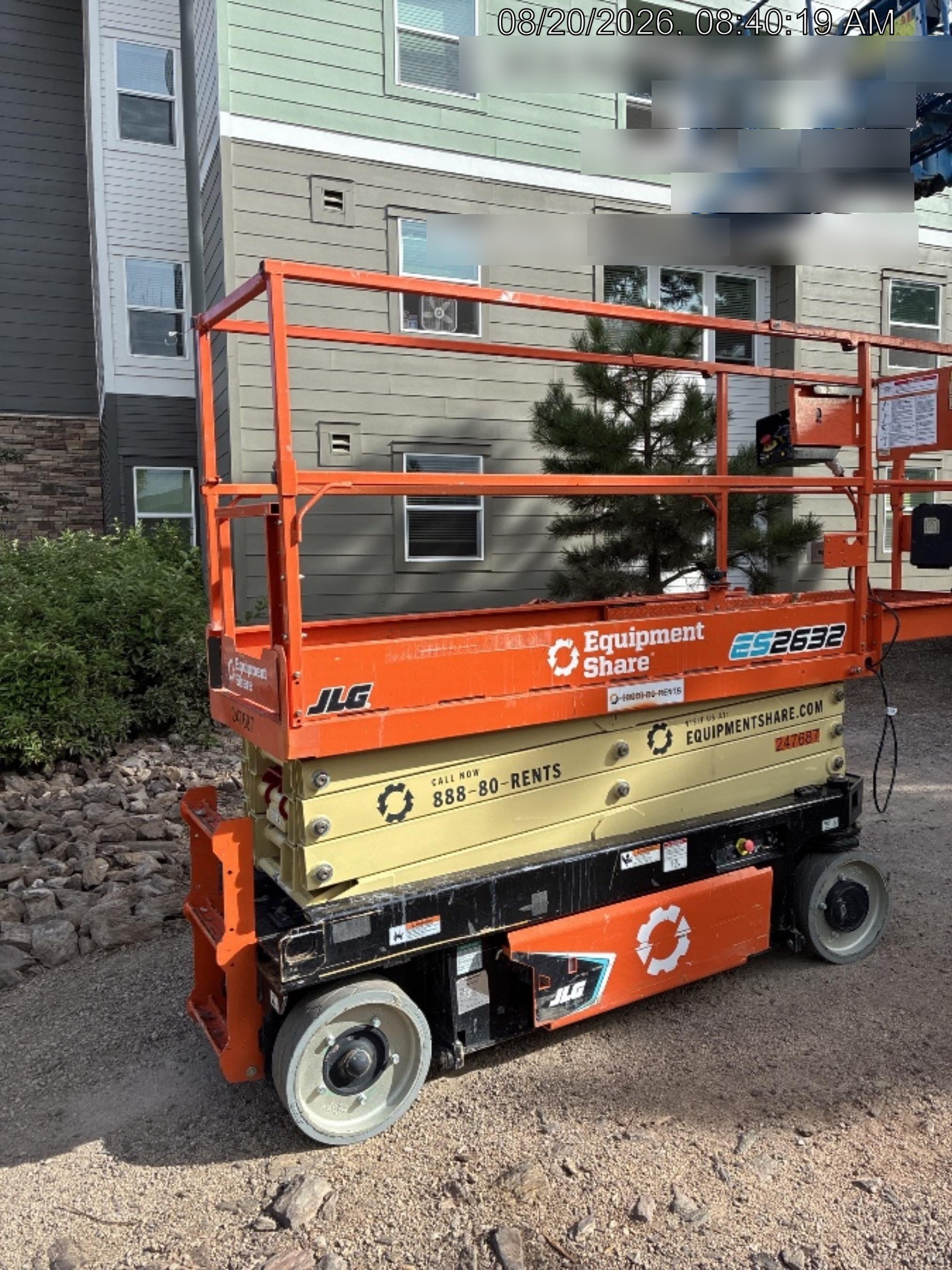 2022 JLG ES2632
