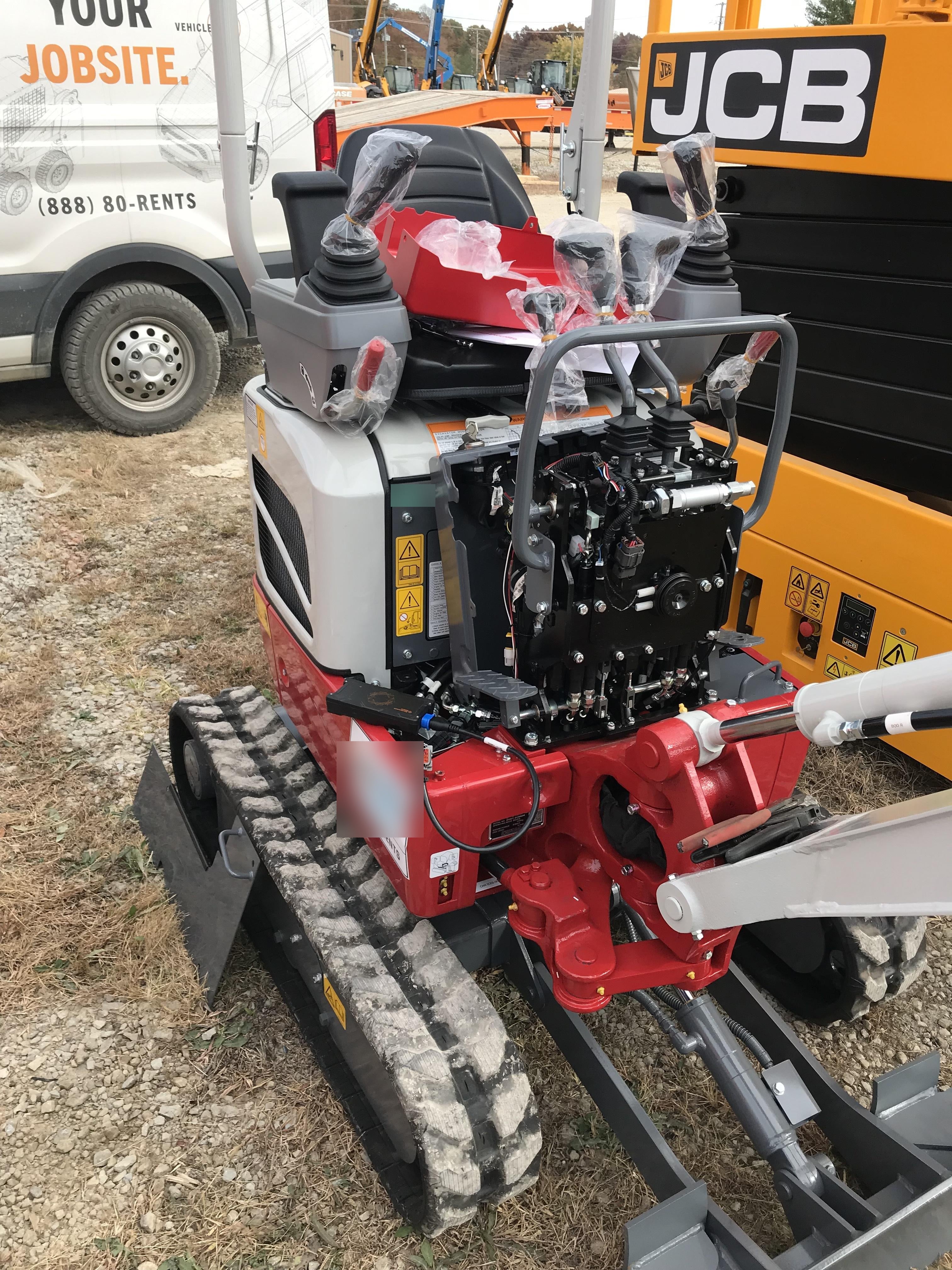 2022 TAKEUCHI TB210R