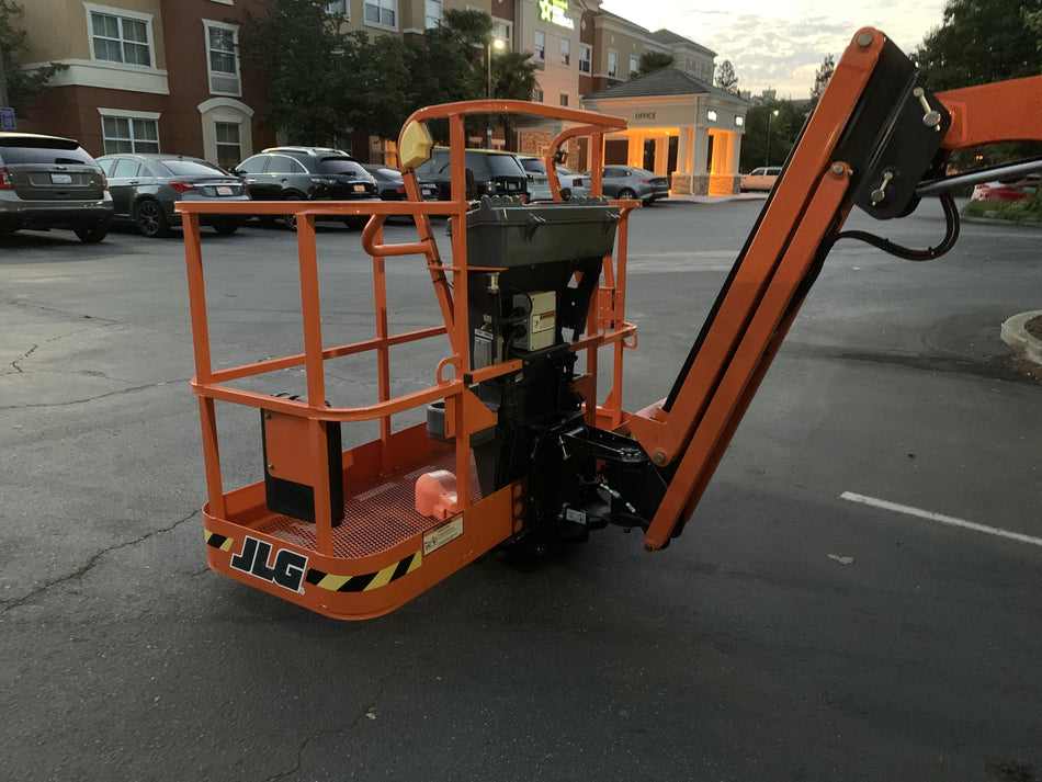 2021 JLG 450AJ