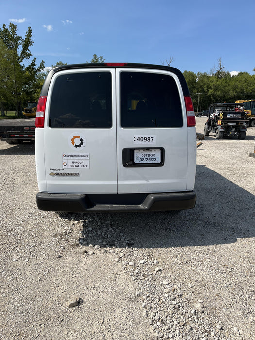 2023 CHEVROLET Express Van - Rental