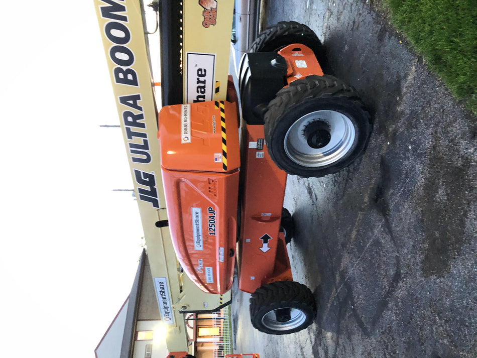 2021 JLG 1250AJP