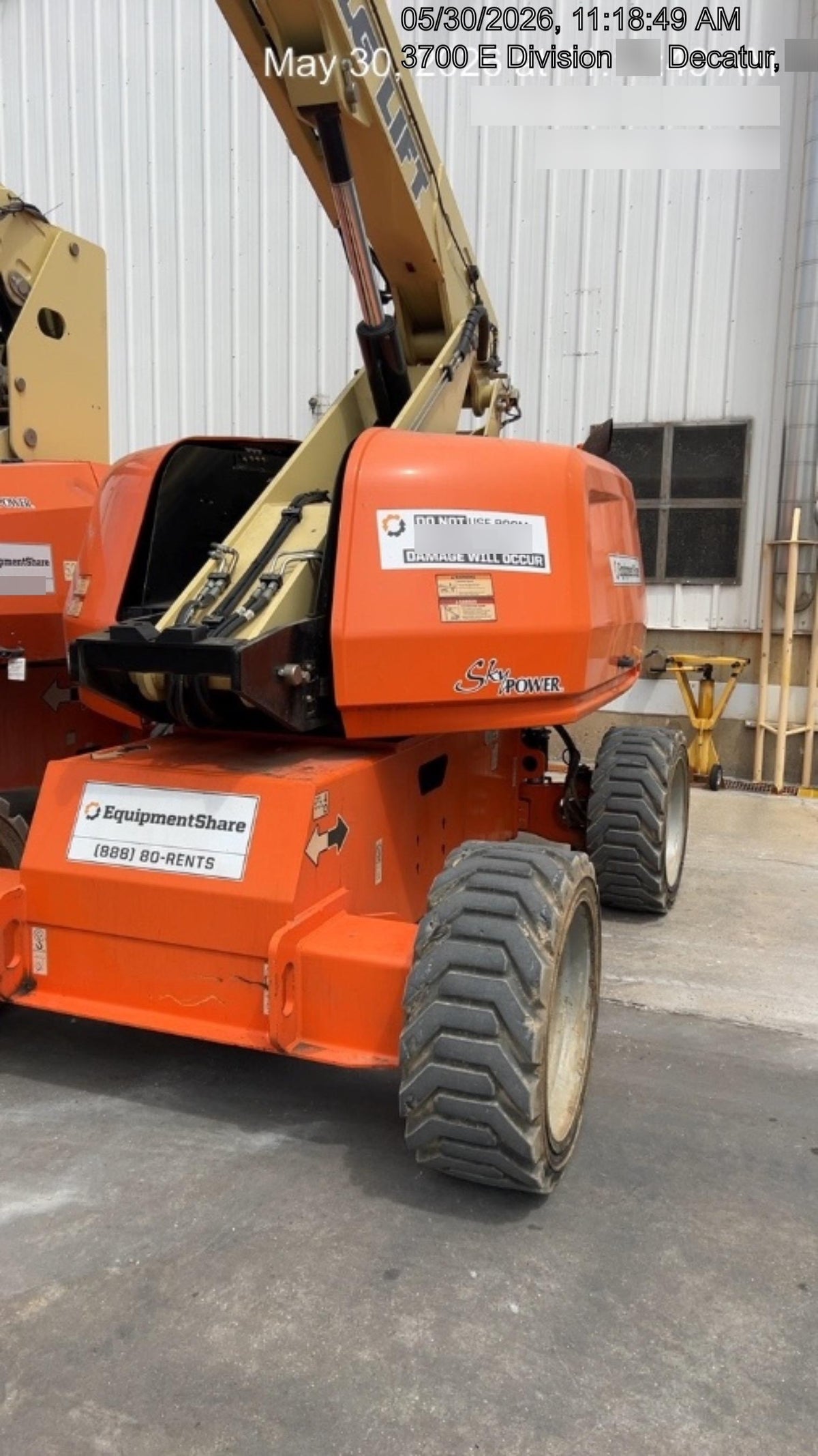 2020 JLG 660SJ