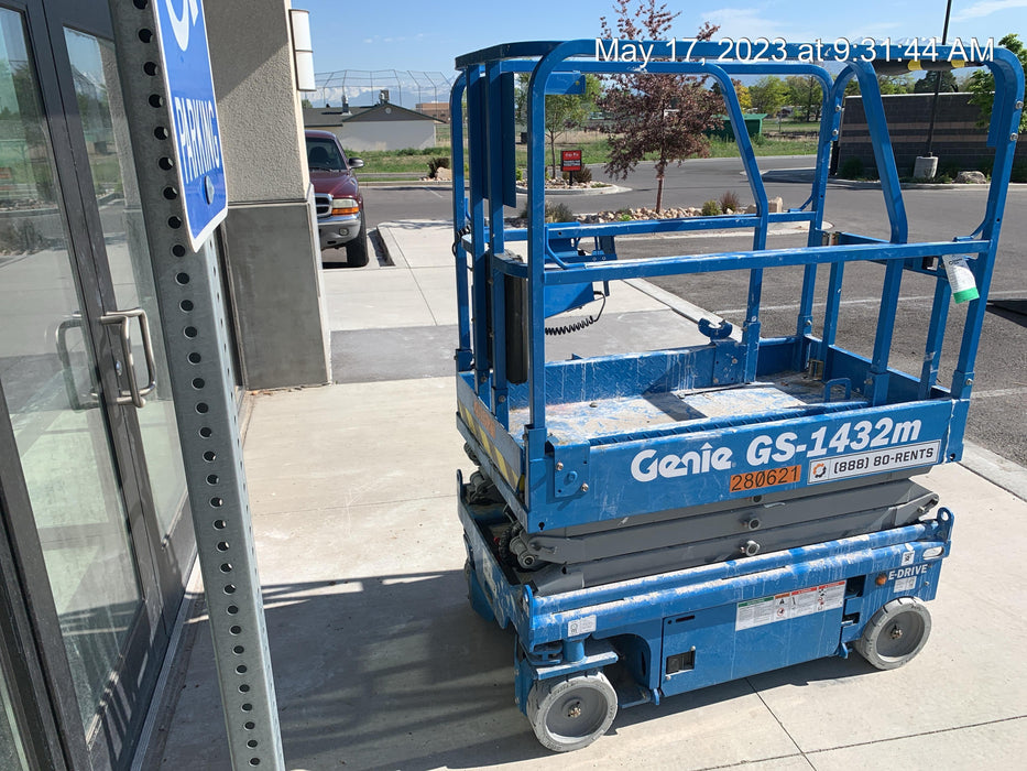 2022 GENIE GS-1432