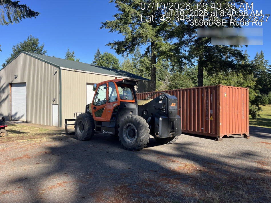 2023 JLG 1732