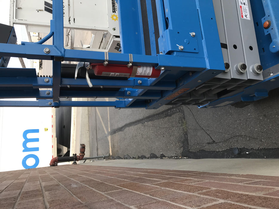 2020 Genie GS-1930 Solid Non Marking Tires, Beacon, Folding rails with half height swing gate, 800W Inverter