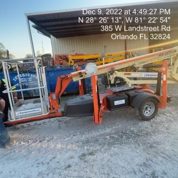 2022 JLG T350