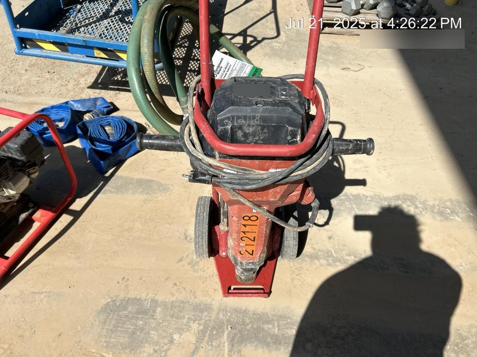 2022 HILTI TE 3000-AVR