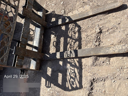 2021 PALADIN 48" Pallet Forks - Paladin