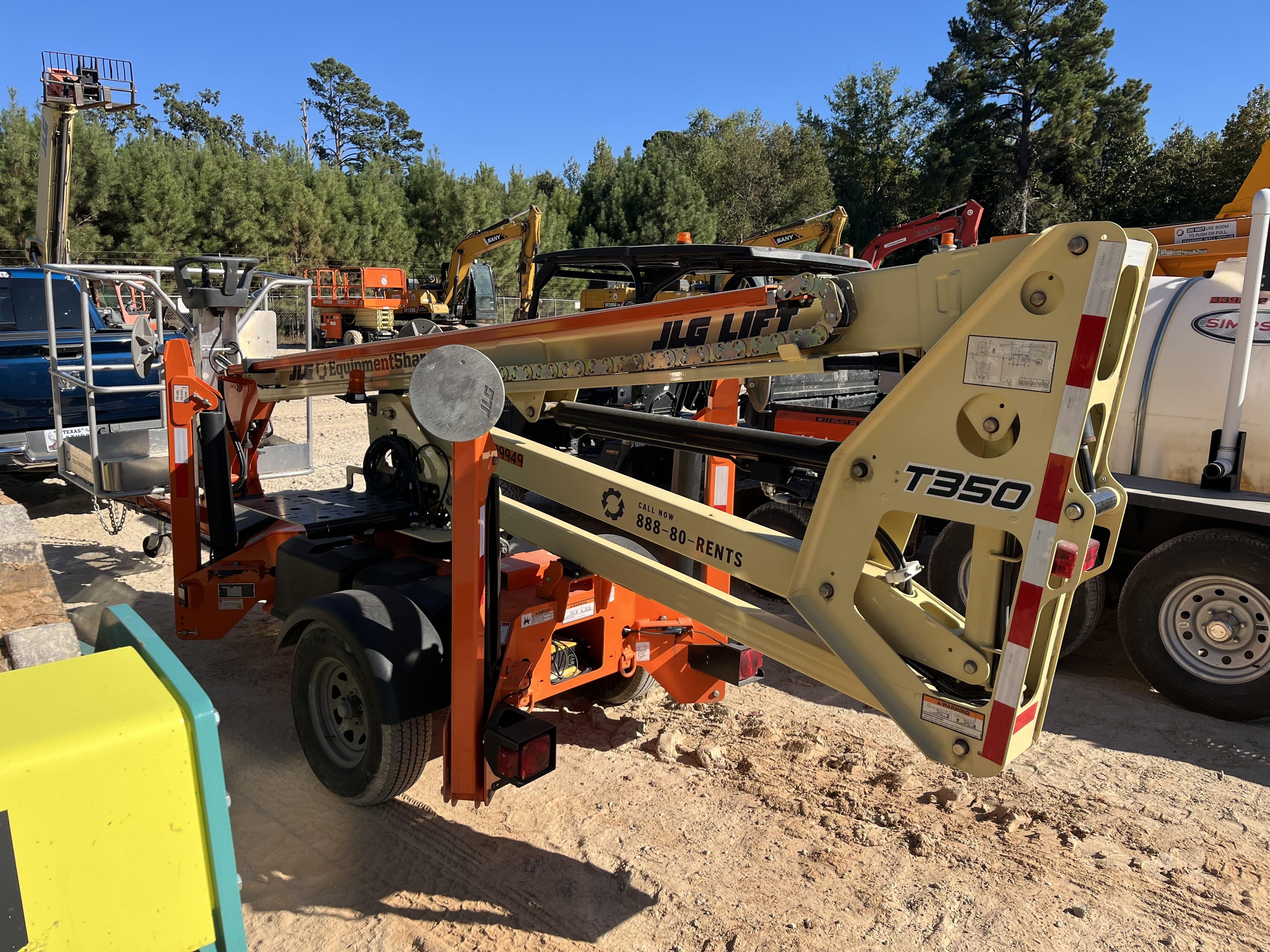 2023 JLG T350
