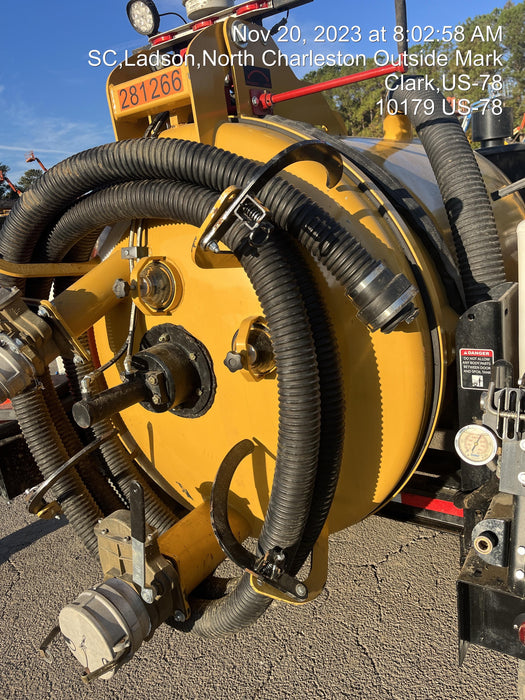 2023 Vac-Tron LP573XDT T4 Koehler Diesel Engine, 500 Gallon Debris Tank, x2 100 Gallon Water Tanks