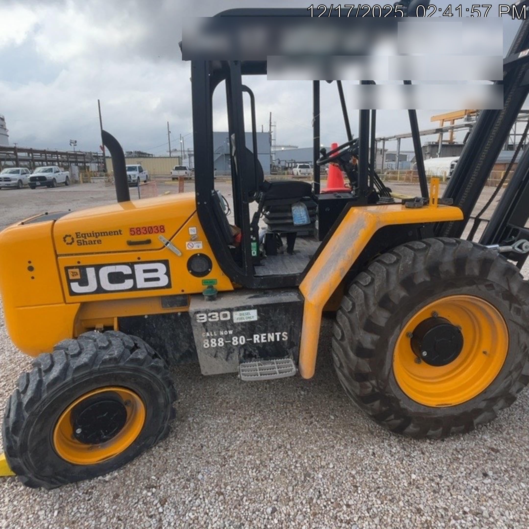 2025 JCB 930-4
