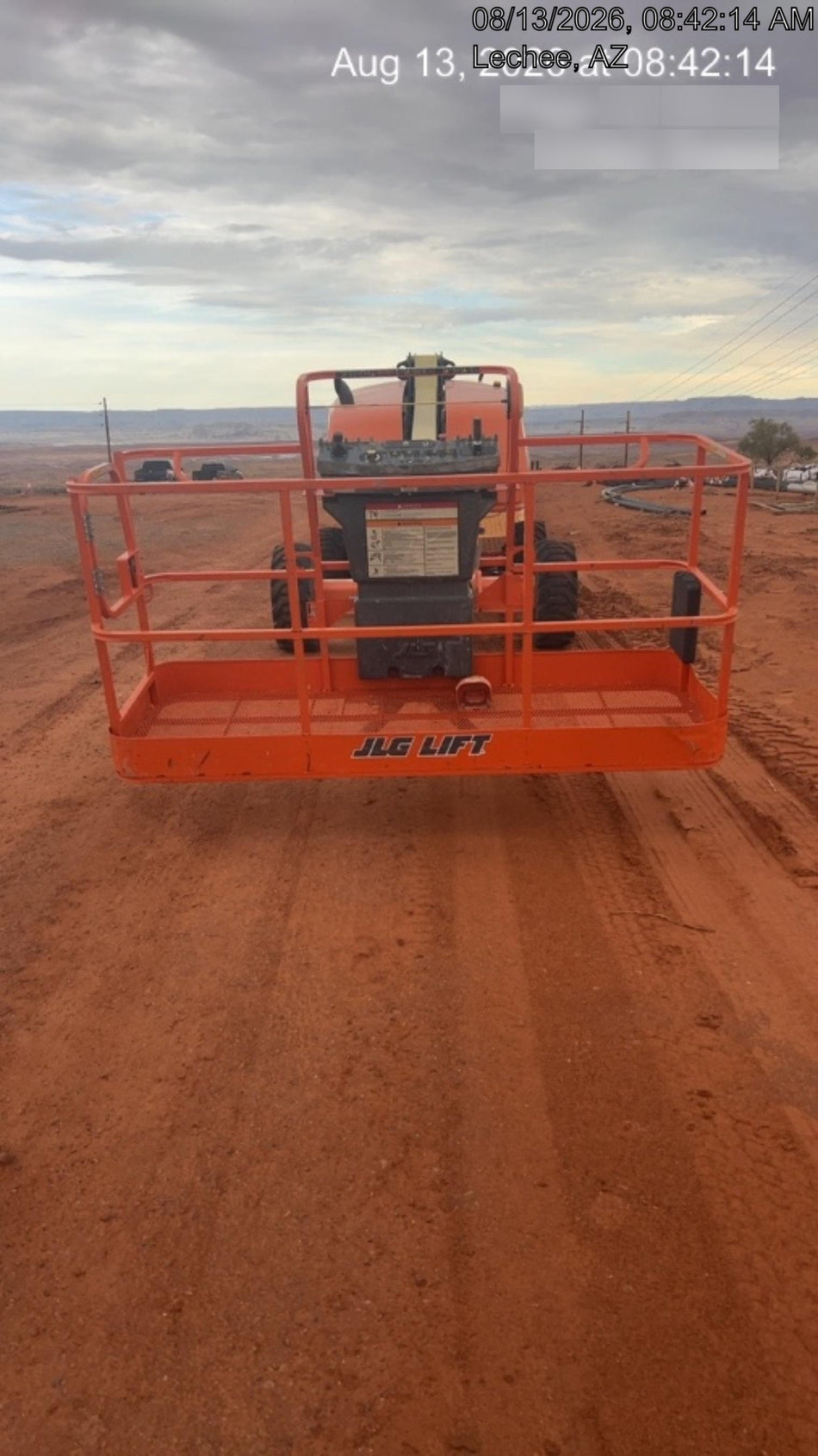 2019 JLG 400S