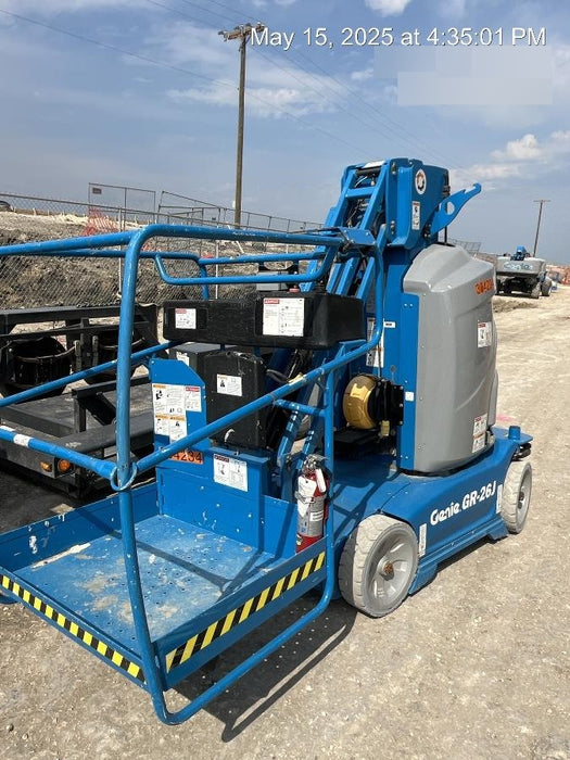 2020 GENIE GR-26J