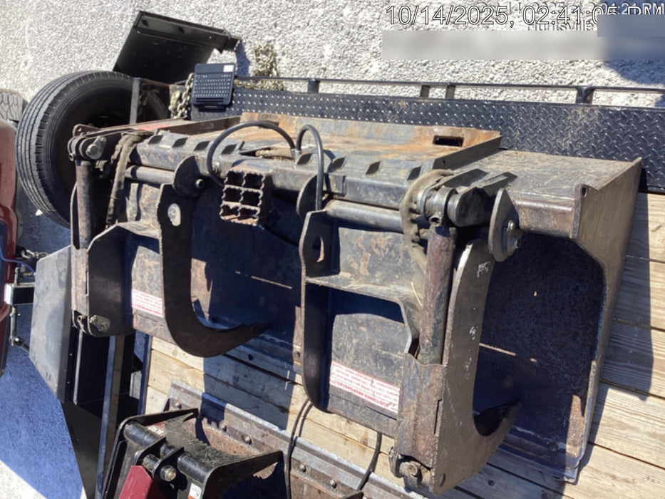 2019 PALADIN 76" Scrap Grapple Bucket - Paladin