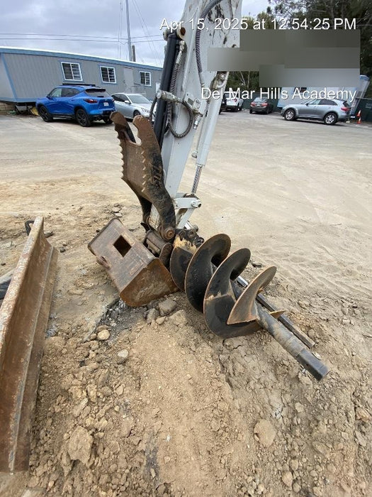 2021 DOOSAN 30" Bucket - Doosan