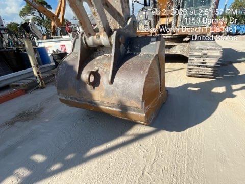 2016 CASE 60" Tooth Bucket - Case