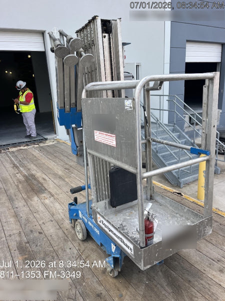 2019 GENIE AWP-30S