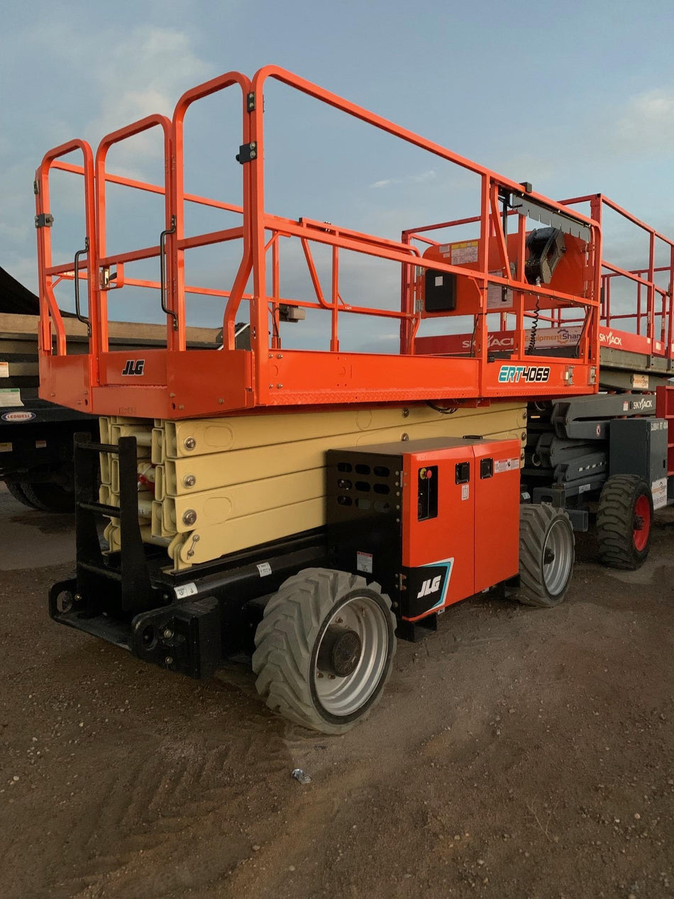 2021 JLG ERT4069