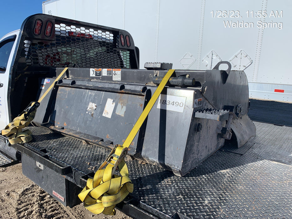 2021 PALADIN Sweepster SB72