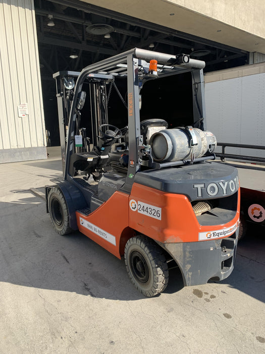 2022 TOYOTA 8FGU25 LP w/ Scale