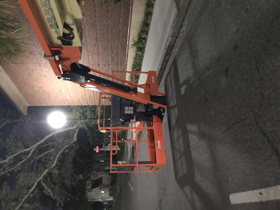 2019 JLG 860SJ