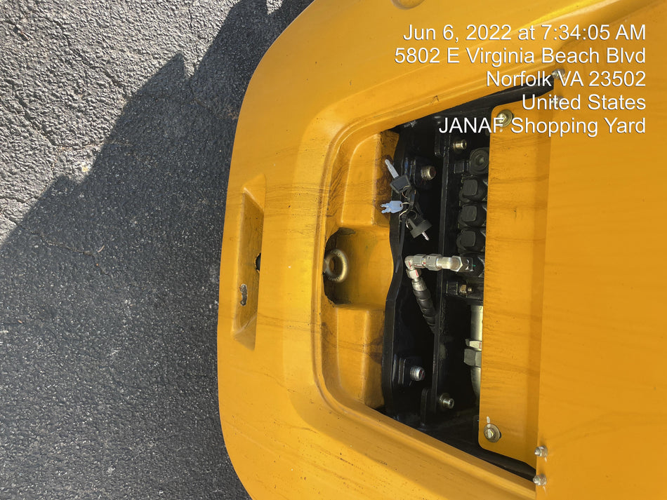 2022 SANY STH1056
