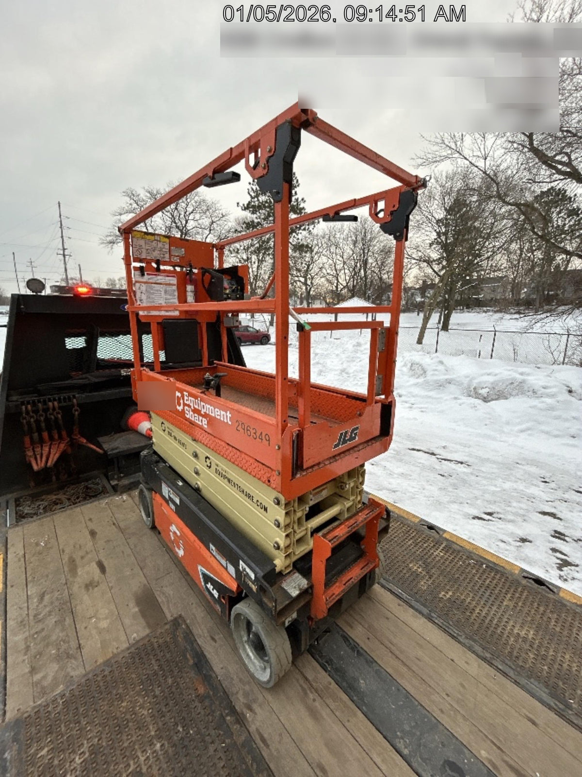 2023 JLG ES1932