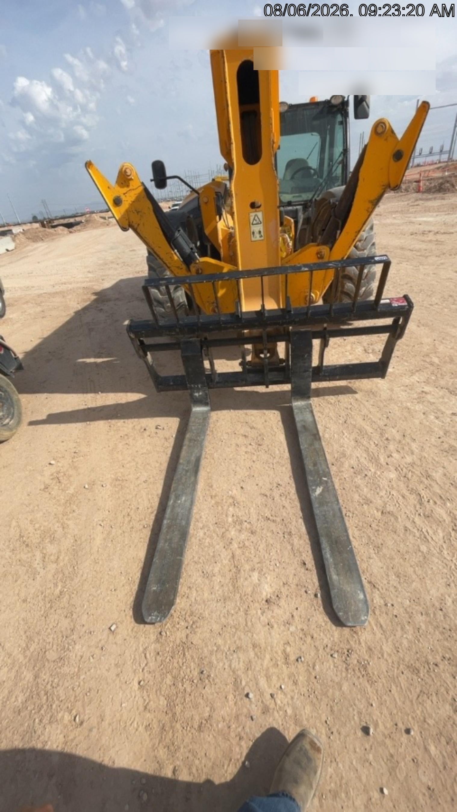 2020 JCB 512-56