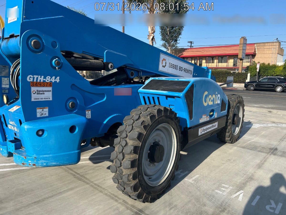 2023 GENIE GTH-844