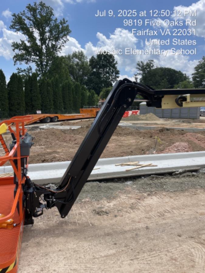 2025 JLG 460SJ