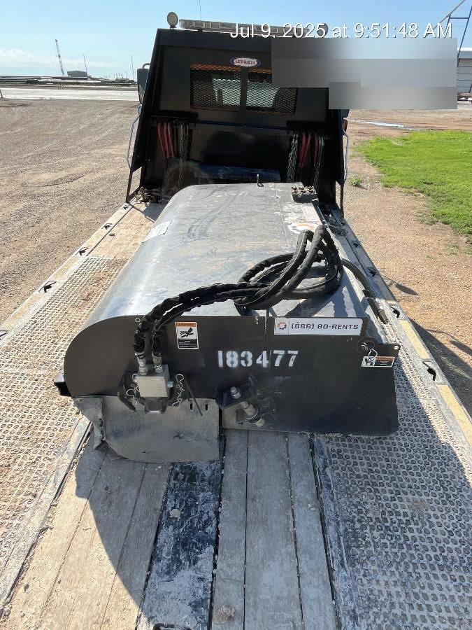 2021 PALADIN Sweepster SB72
