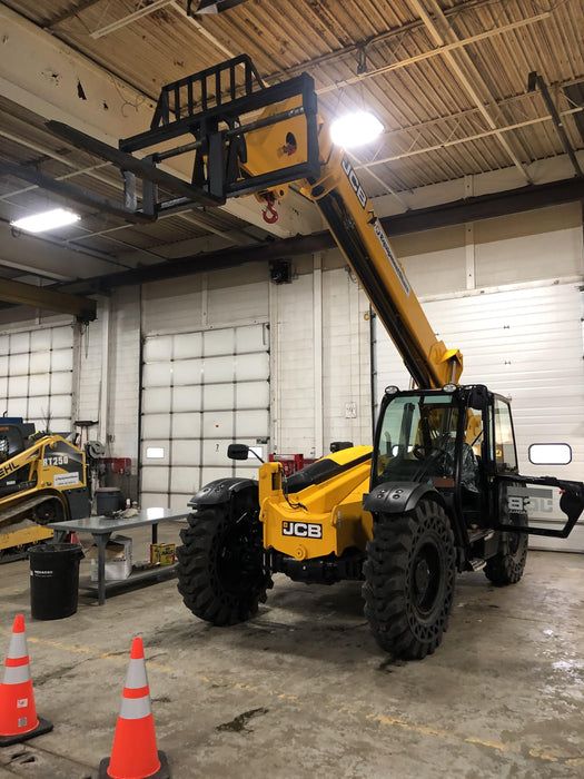 2020 JCB 509-42 Cab/Heat/Air, Solid Tires, Work Lights, Beacon, Aux Hydraulics, Back up Alarm, Lifting Eye, ES Decals