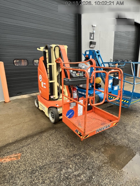2022 JLG 26E