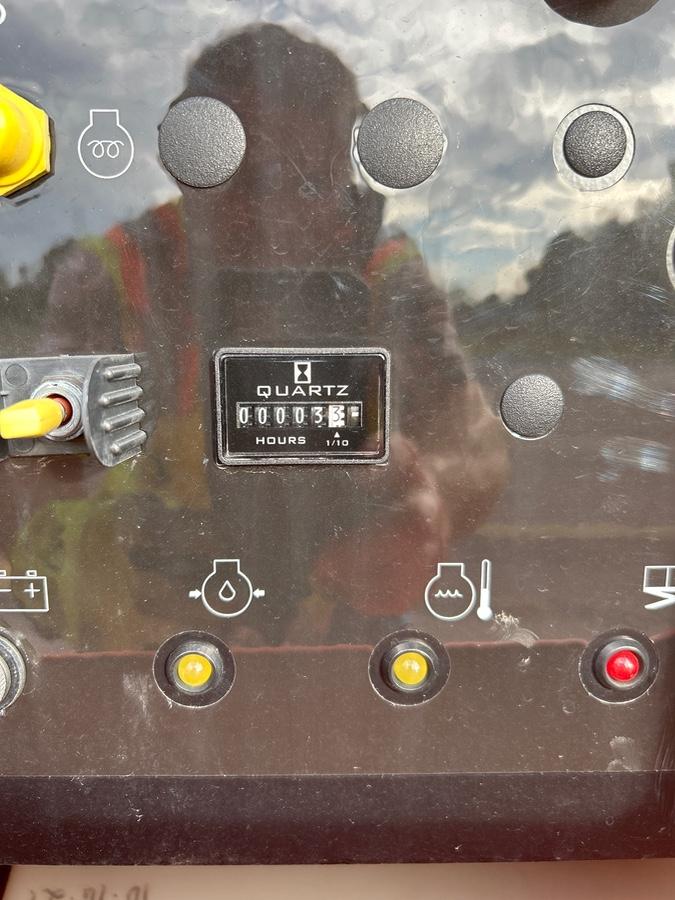2025 JLG RT4394