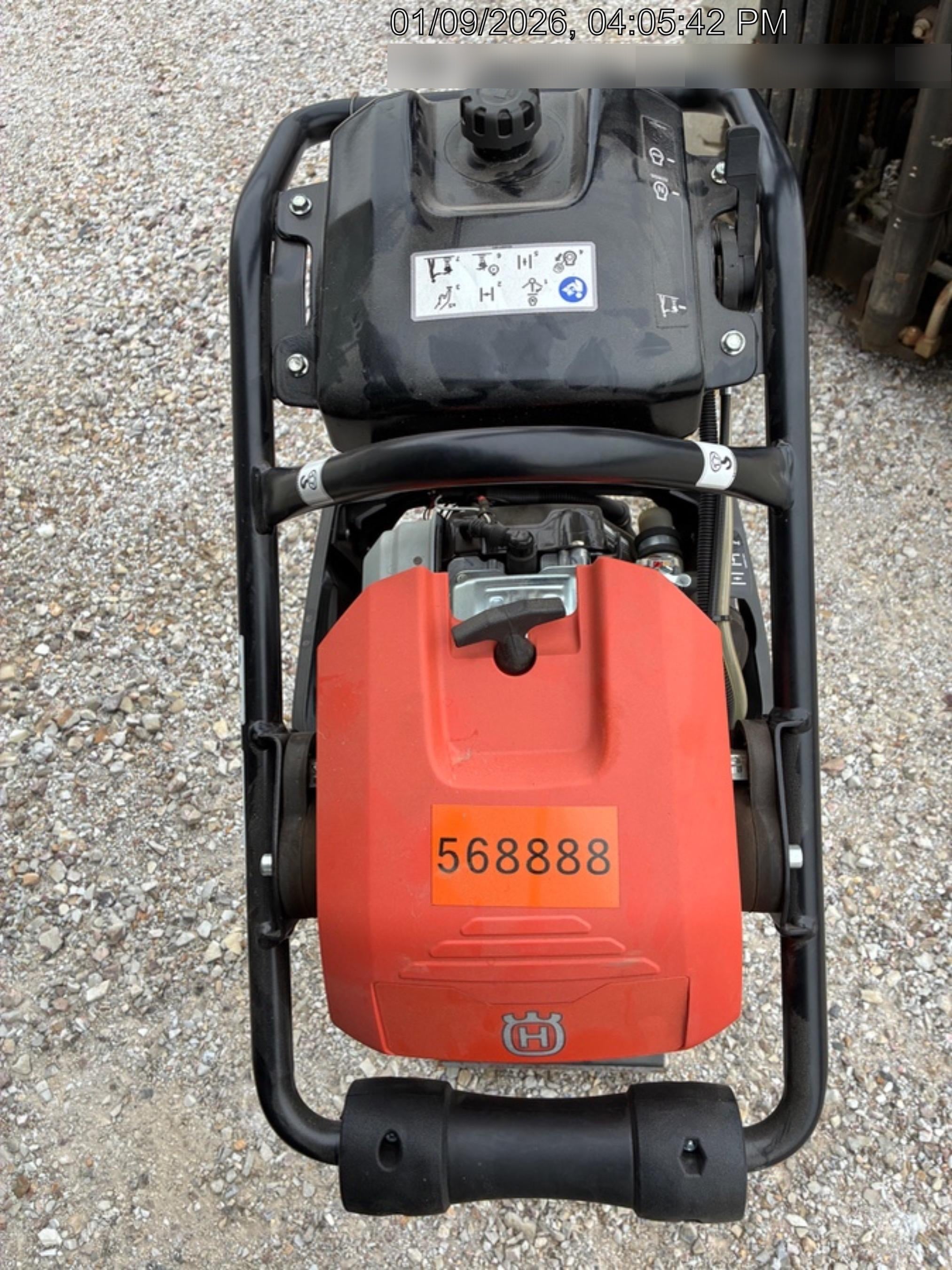 2025 HUSQVARNA LT6005