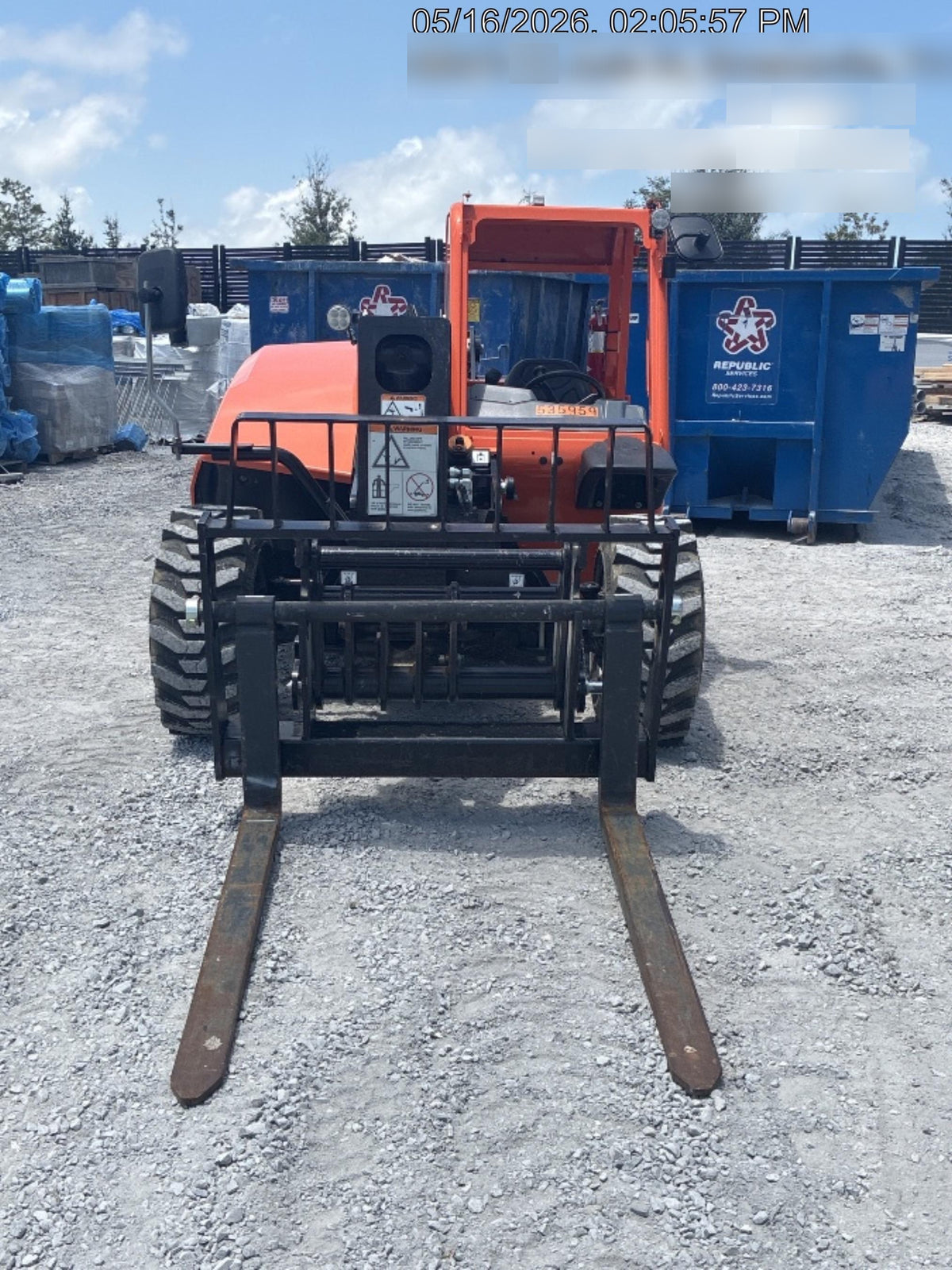 2025 JLG 519