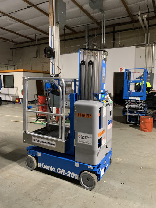 2020 GENIE GR-20