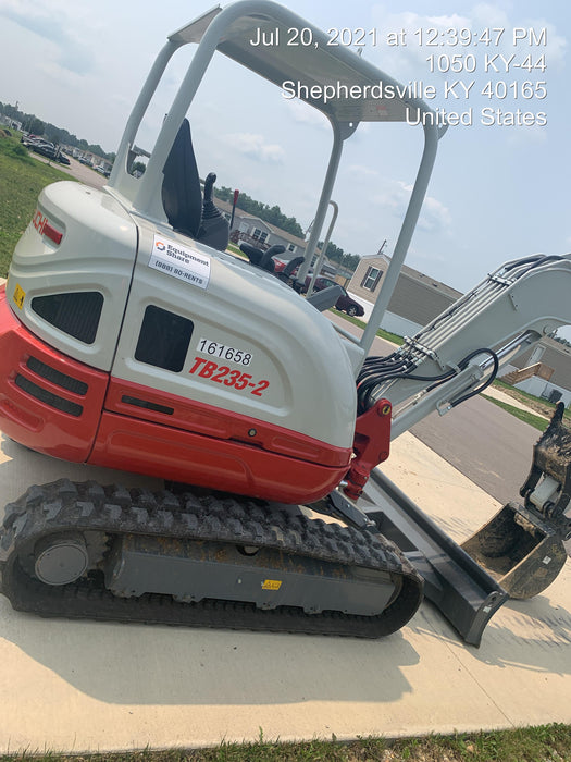 2021 TAKEUCHI TB235-2R