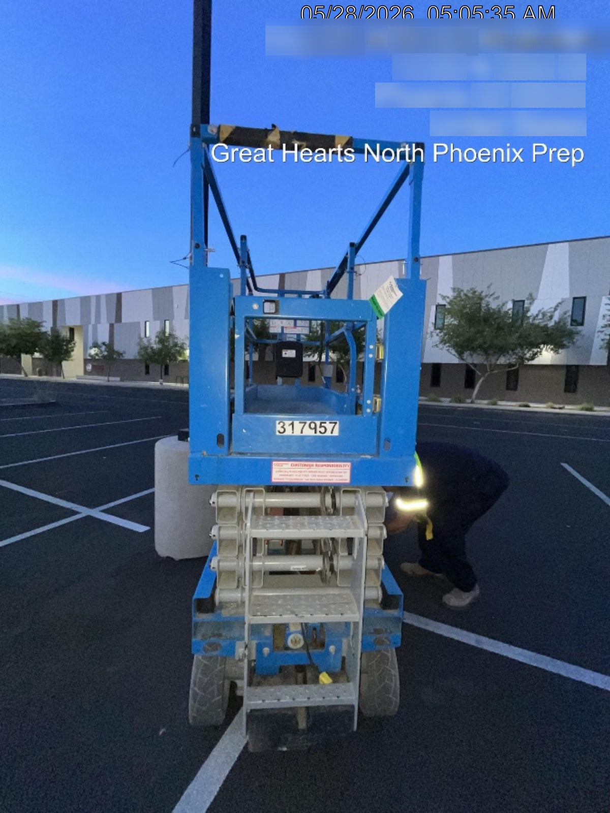 2023 GENIE GS-2632