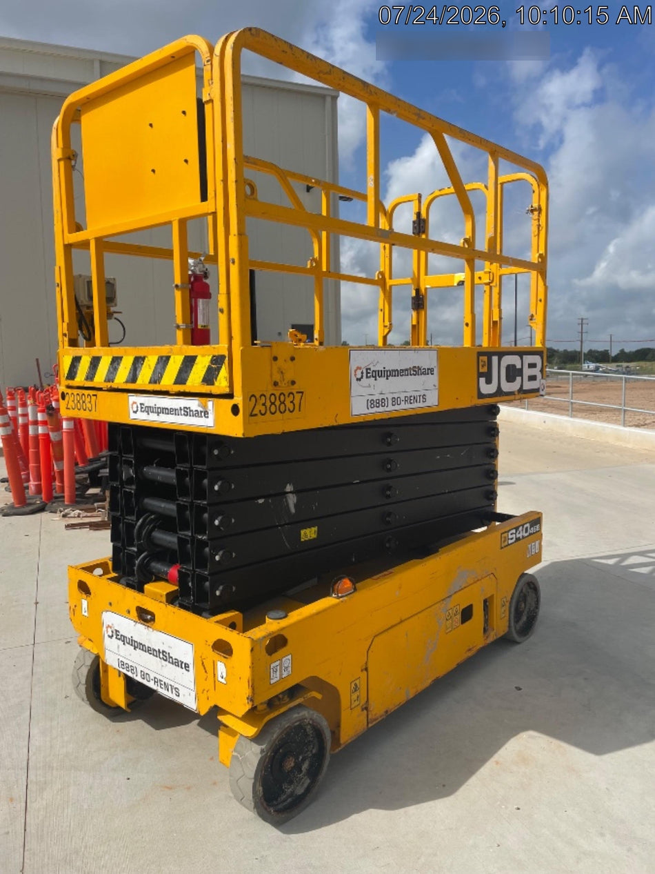 2022 JCB S4046E