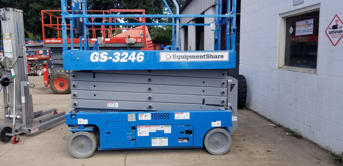 2020 Genie GS-3246 Standard, Folding full height swing gate