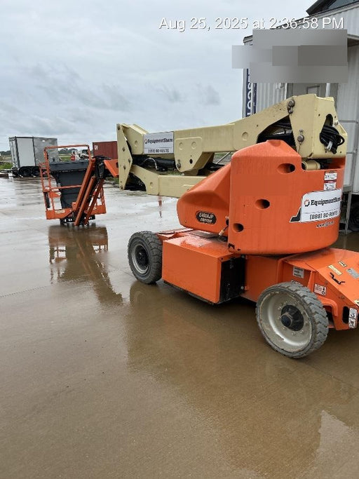 2018 JLG E400AJP