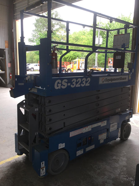 2018 GENIE GS-3232