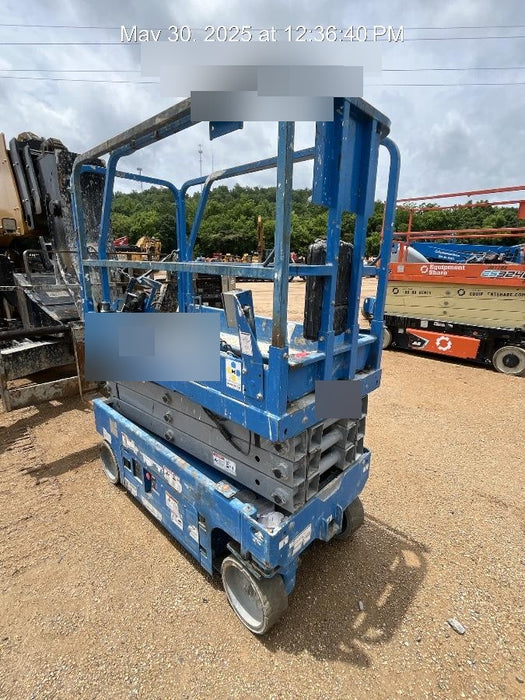 2019 Genie GS-1930 Fixed Rails with Chain Entry