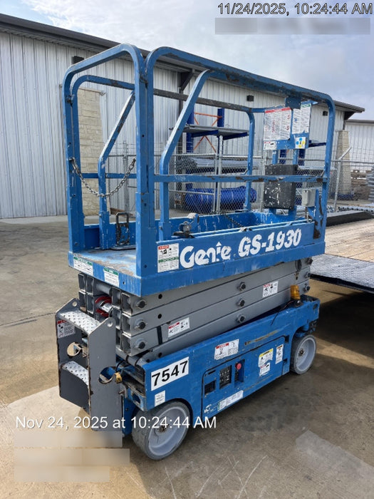 2018 GENIE GS-1930