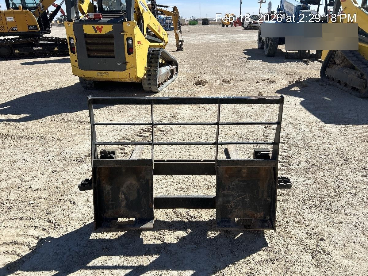 2022 ARROW MATERIAL HANDLING 48" Pallet Forks - Arrow