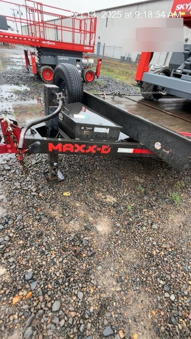 2021 MAXXD G6X8320